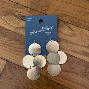 NWT Universal Thread Gold Dangle Earrings
